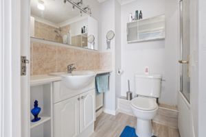 Photo 16- click for photo gallery